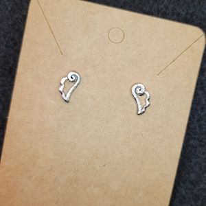 Silver wing stud earrings NWOT